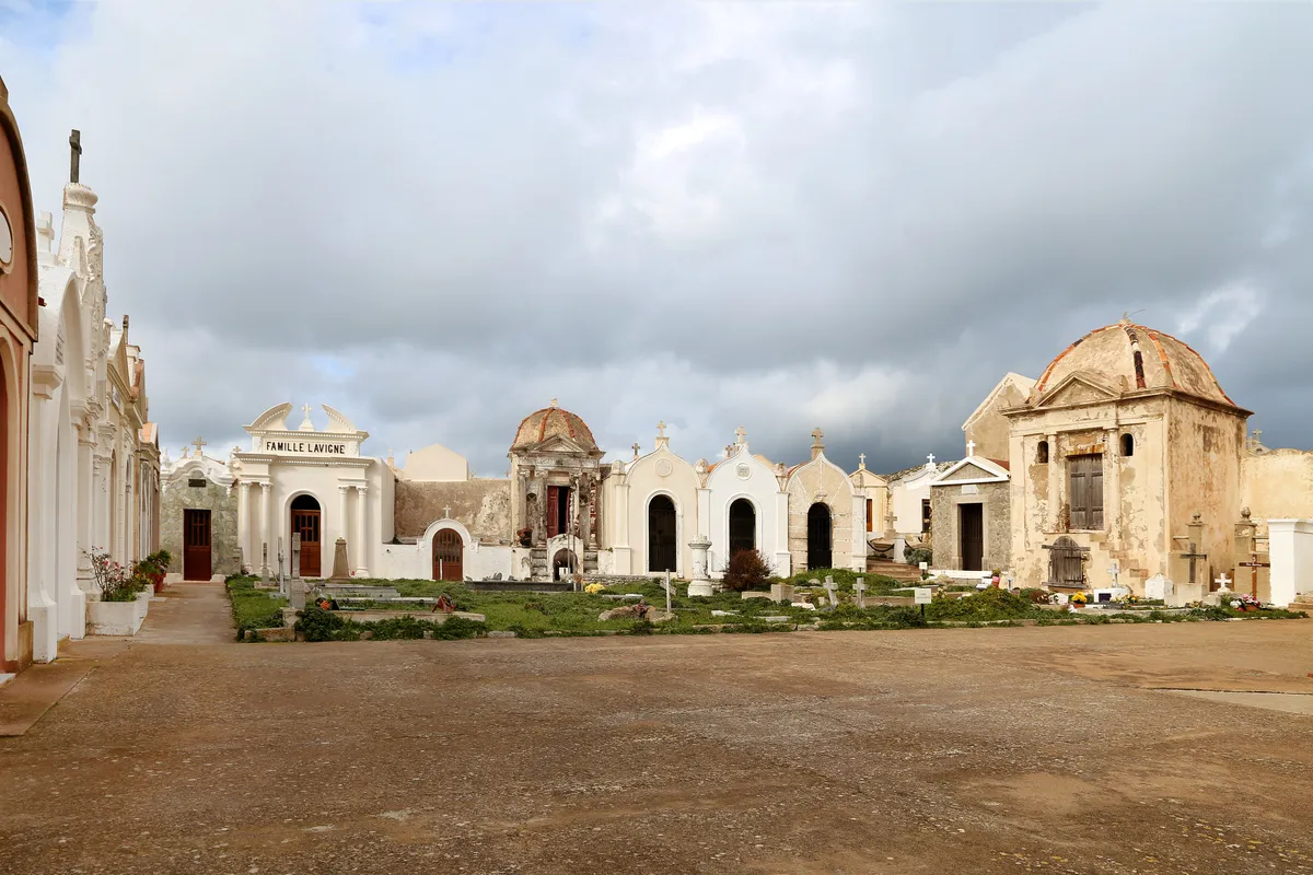 El cementerio marino